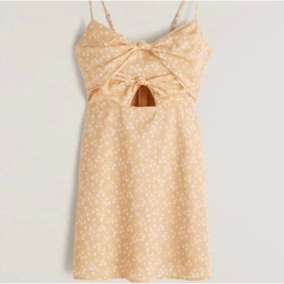 Abercrombie & Fitch Yellow Floral Twist Front Dress - Picture 2 of 5